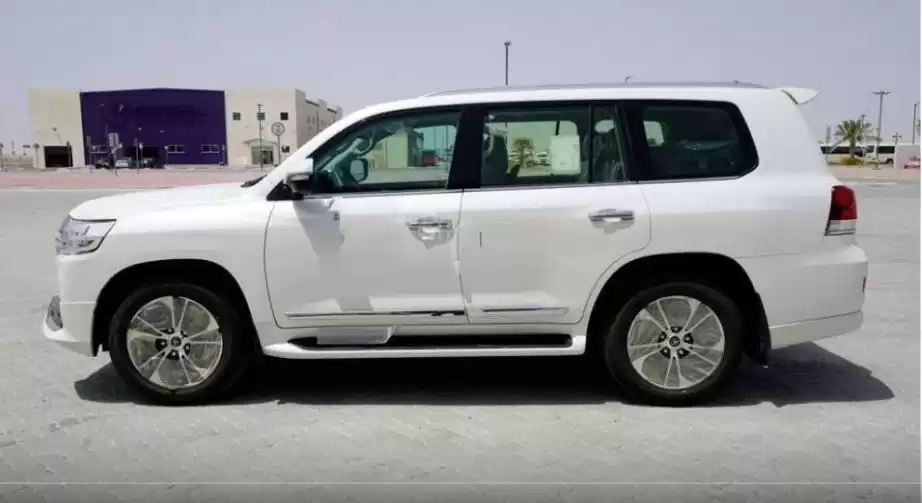 Gebraucht Toyota Unspecified Zu verkaufen in Doha #6889 - 1  image 